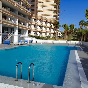 https://apartment-green-oasis.tenerifehoteles.net